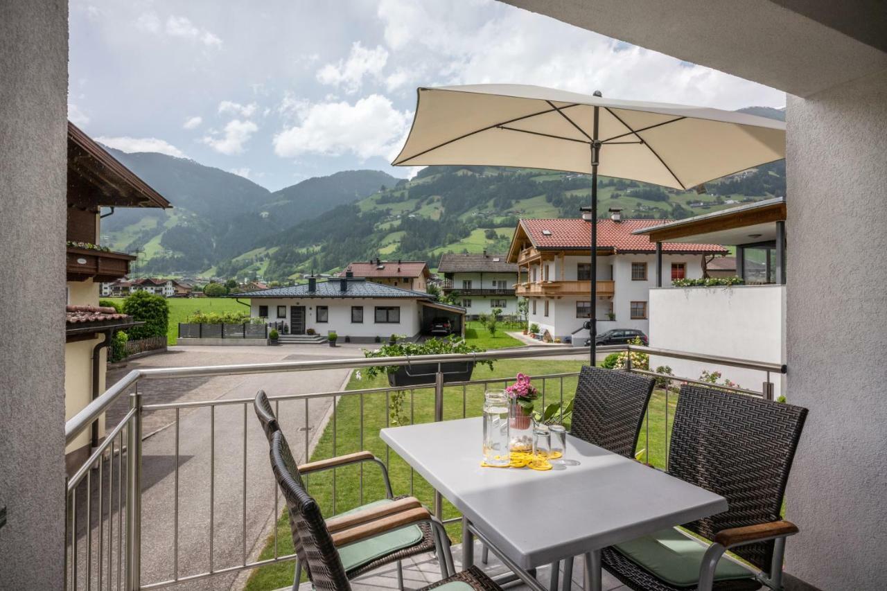 Ferienwohnung Taschler Ramsau im Zillertal Værelse billede